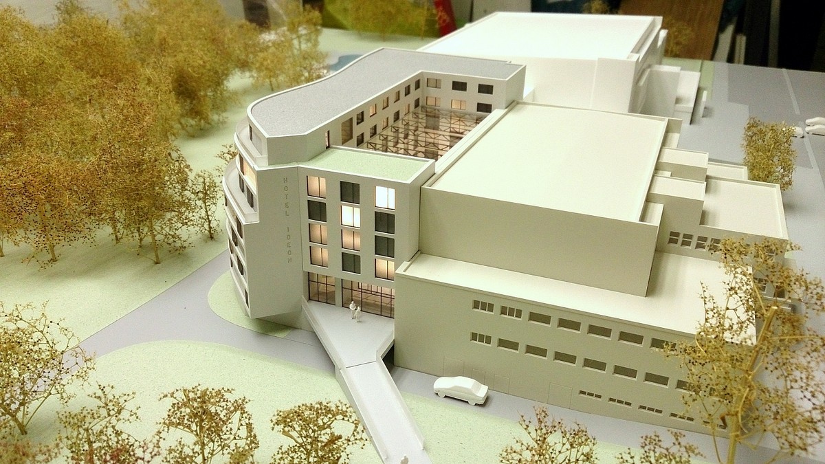 3D návrh kongresového hotelu Ideon Pardubice z postranní části